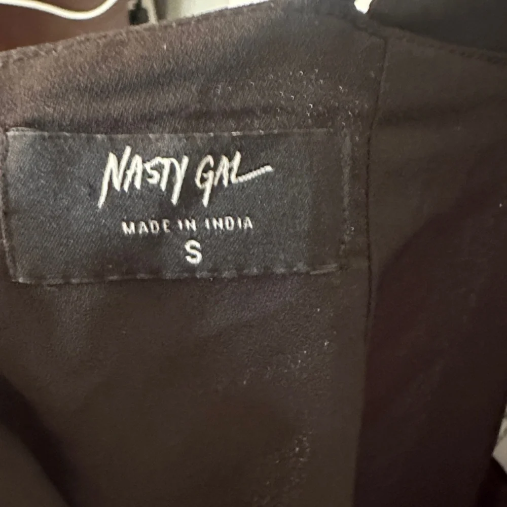 Nasty Gal Wide leg Beaded Jumpsuit Black and Silver NWT new - Picture 6 of 7